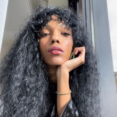 Zola Ivy Murphy posing for a photo shoot for her Instagram feed. 